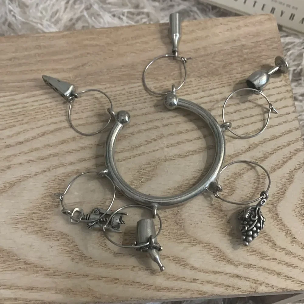 Pottery Barn Metal Harvest Wine Charms Set Of 6 Charms